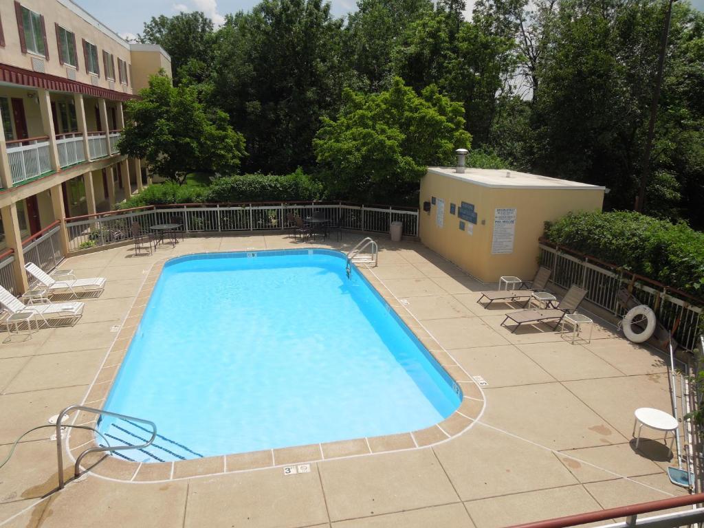 Travelodge - Cincinnati Sharonville Eksteriør billede